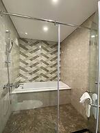 Vinhomes West Point Residence