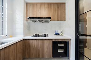 Excellent International Audio-Visual Hotel Apartment