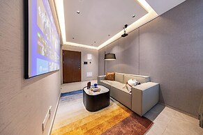 Excellent International Audio-Visual Hotel Apartment