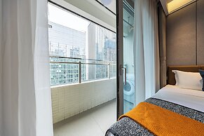 Excellent International Audio-Visual Hotel Apartment