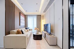 Excellent International Audio-Visual Hotel Apartment