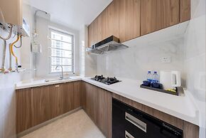 Excellent International Audio-Visual Hotel Apartment