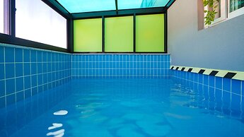 Gyeongju Gampo Laviangrose Pool Villa