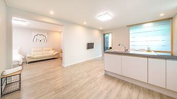 Gyeongju Gampo Laviangrose Pool Villa