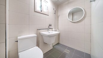 Gyeongju Gampo Laviangrose Pool Villa