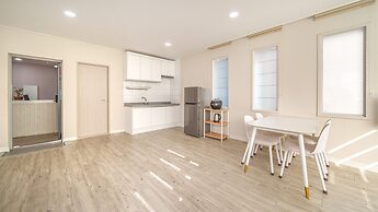 Gyeongju Gampo Laviangrose Pool Villa