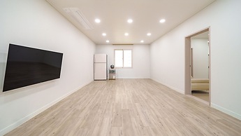 Gyeongju Gampo Laviangrose Pool Villa