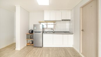 Gyeongju Gampo Laviangrose Pool Villa