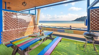 Goseong Cnblue Oceanview Pension