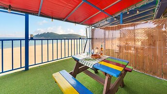 Goseong Cnblue Oceanview Pension