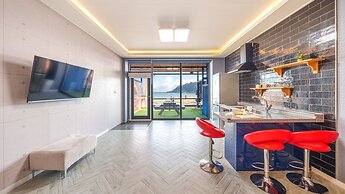 Goseong Cnblue Oceanview Pension