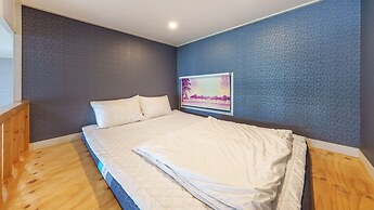 Goseong Cnblue Oceanview Pension