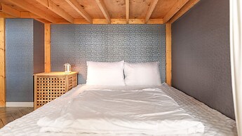 Goseong Cnblue Oceanview Pension