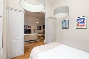 Modern studio in Edinburgh West End