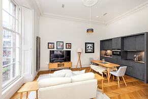 Modern studio in Edinburgh West End