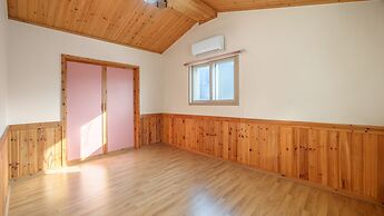 Gapyeong Sanneomeo Private Pension
