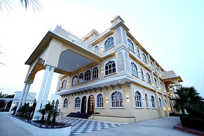 Hari Mahal Resort