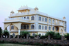 Hari Mahal Resort