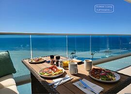 2 BR Ocean Front Pool