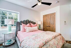 Luxury 5BR House Private Studio 5mins to OU Cha