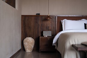 Xishuangbanna Jinghong Hidden in Nature