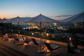 Xishuangbanna Jinghong Hidden in Nature