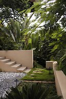 Xishuangbanna Jinghong Hidden in Nature