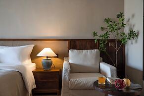 Xishuangbanna Jinghong Hidden in Nature