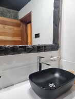 Grotta Resort