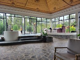 Grotta Resort