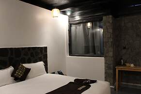 Grotta Resort