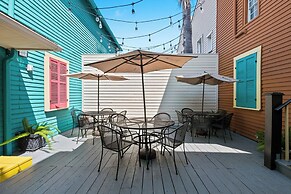 The Streetcar Historic Hotel