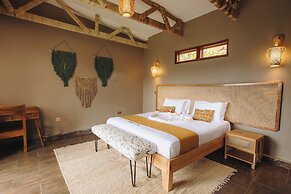 Kaara Gorilla Mountain Lodge