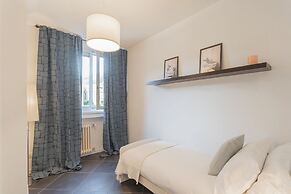 Chiara's Apartment by Rent all Como