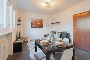 Chiara's Apartment by Rent all Como