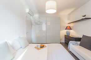 Chiara's Apartment by Rent all Como