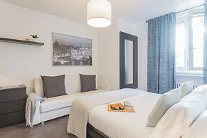 Chiara's Apartment by Rent all Como