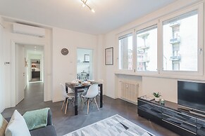 Chiara's Apartment by Rent all Como