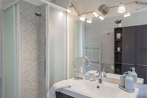 Chiara's Apartment by Rent all Como