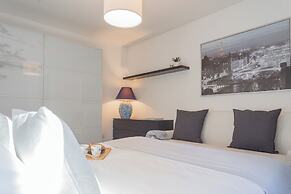 Chiara's Apartment by Rent all Como