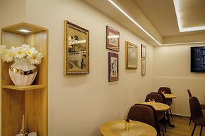 Hotel Petite Maison Hermes