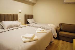 Hotel Petite Maison Hermes