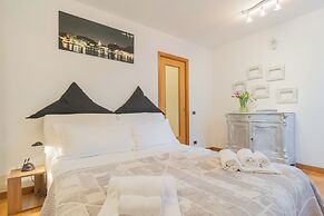 Volta Apartment by Rent all Como