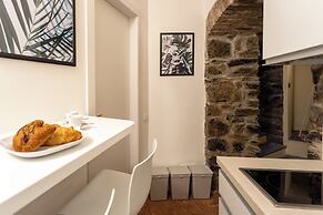 Ice Queen Chamber by Rent all Como