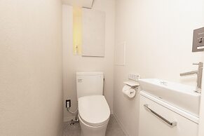 CREST TENMA - Self Check-In Only