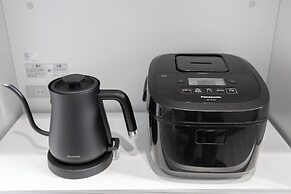 CREST TENMA - Self Check-In Only