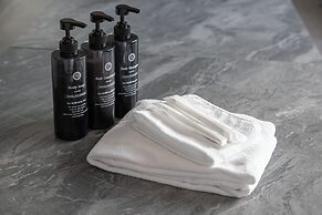 CREST TENMA - Self Check-In Only