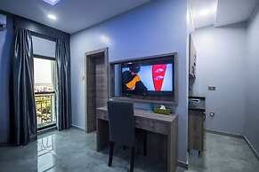Golden Grand Royale Hotel