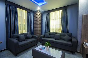 Golden Grand Royale Hotel