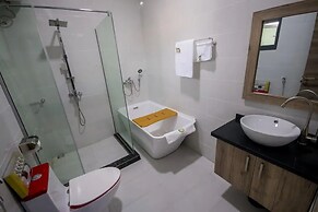 Golden Grand Royale Hotel